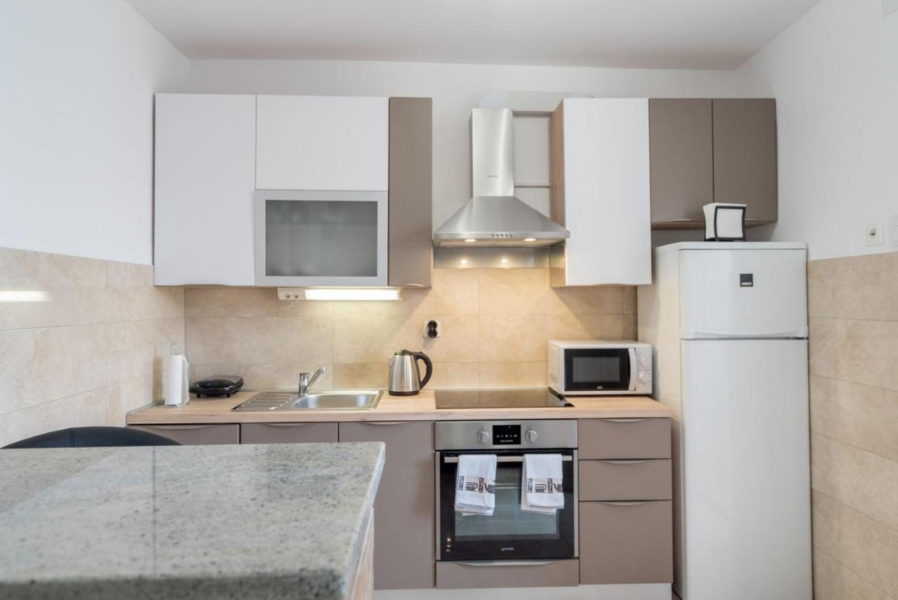 Apartment Anteo Free Parking Split Bagian luar foto