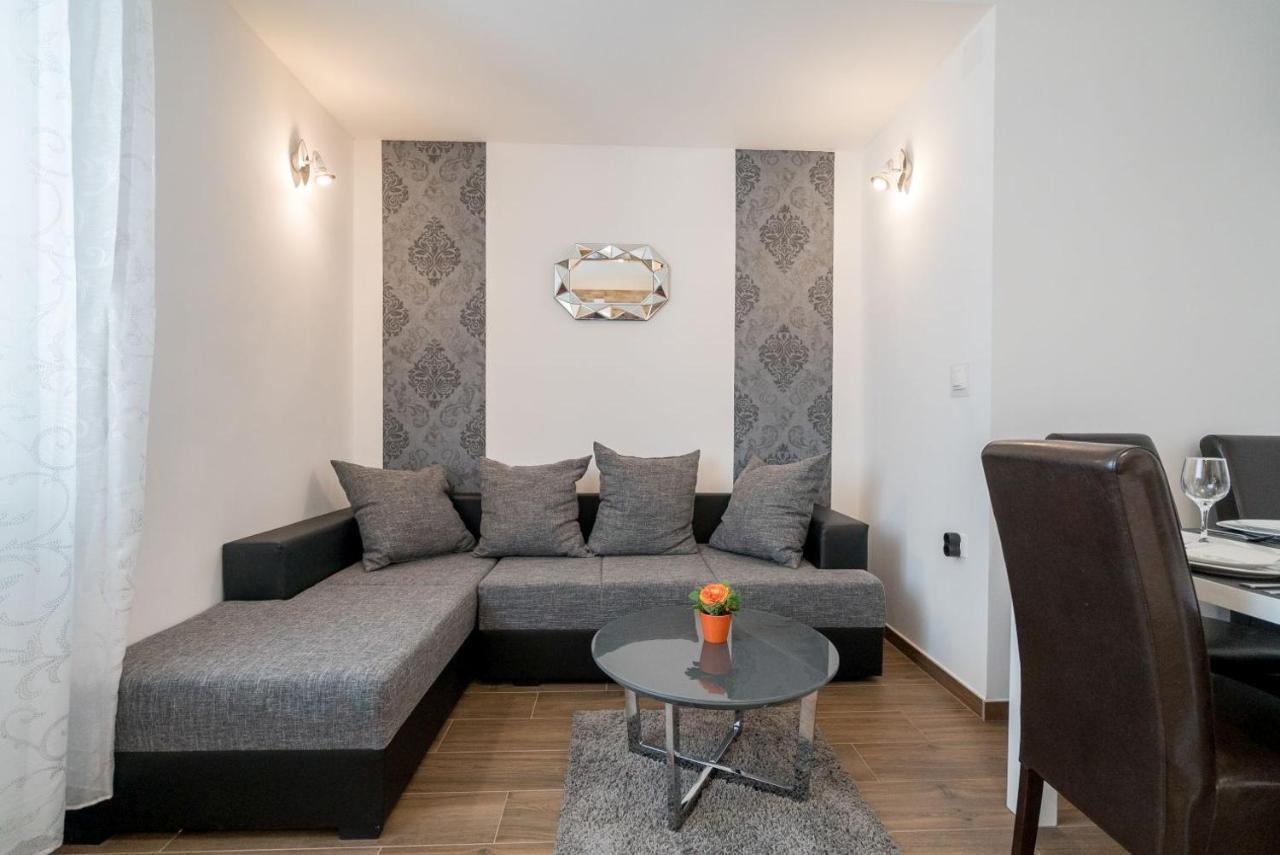 Apartment Anteo Free Parking Split Bagian luar foto