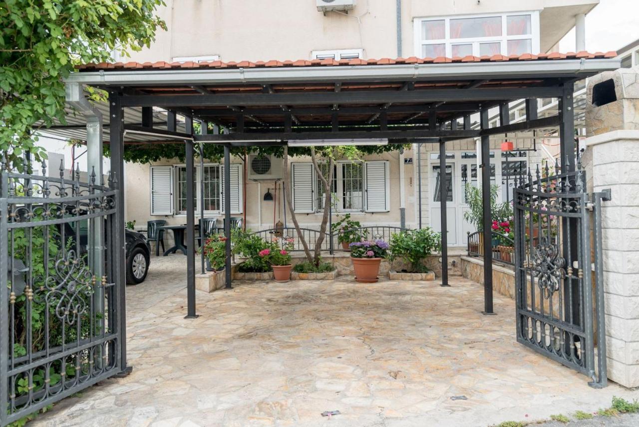 Apartment Anteo Free Parking Split Bagian luar foto