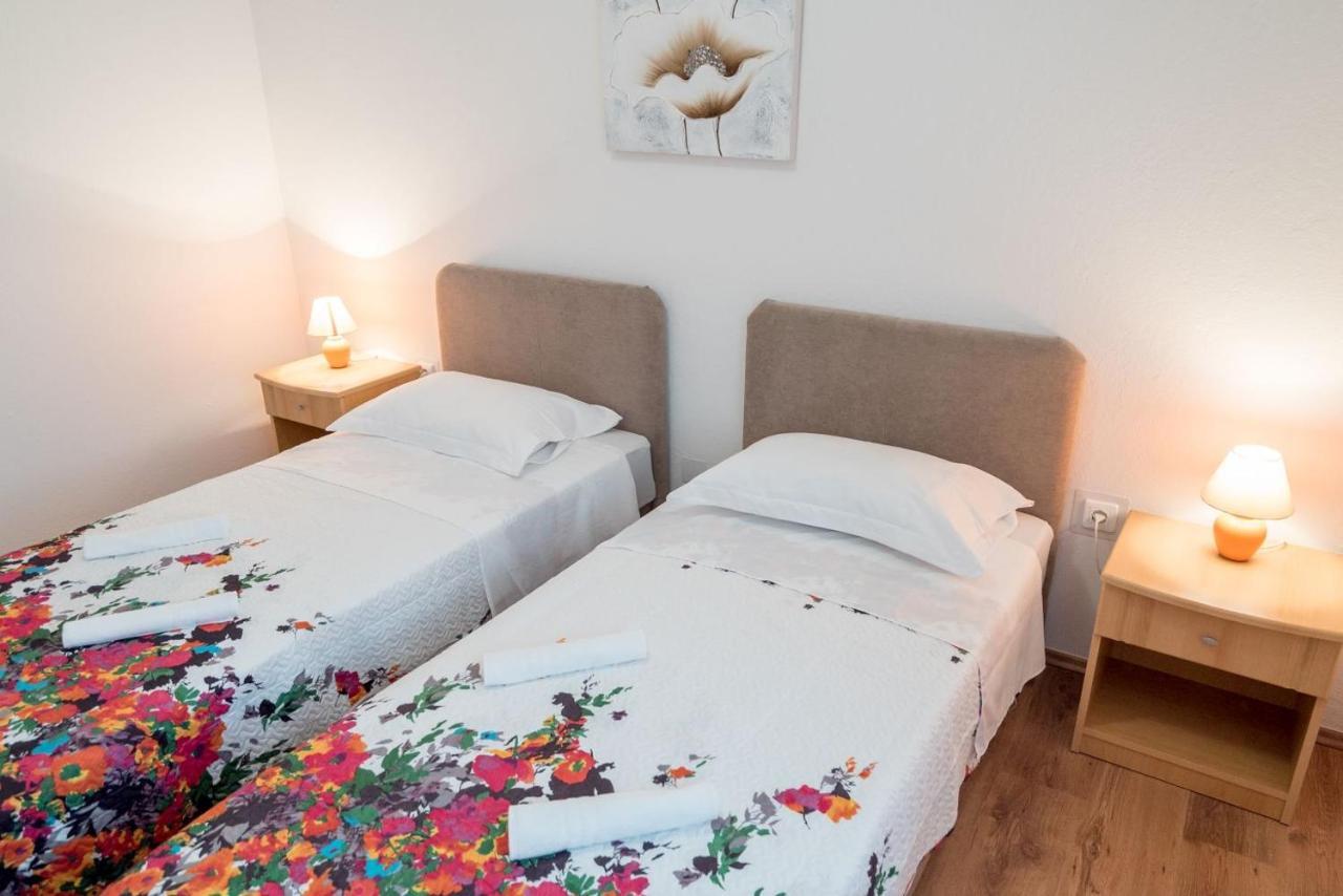 Apartment Anteo Free Parking Split Bagian luar foto
