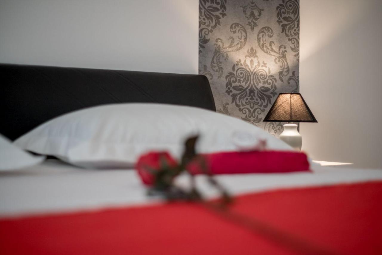 Apartment Anteo Free Parking Split Bagian luar foto