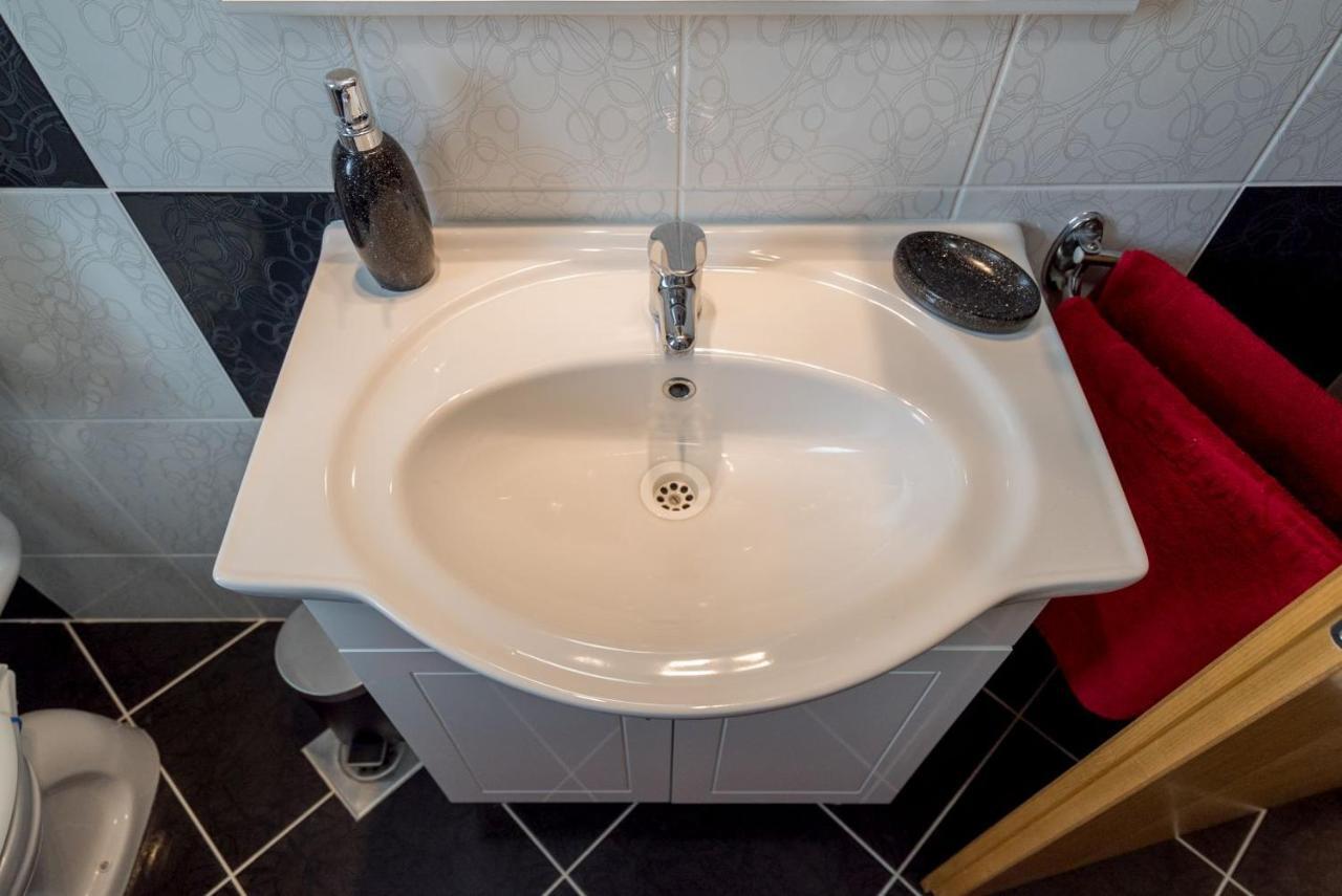 Apartment Anteo Free Parking Split Bagian luar foto