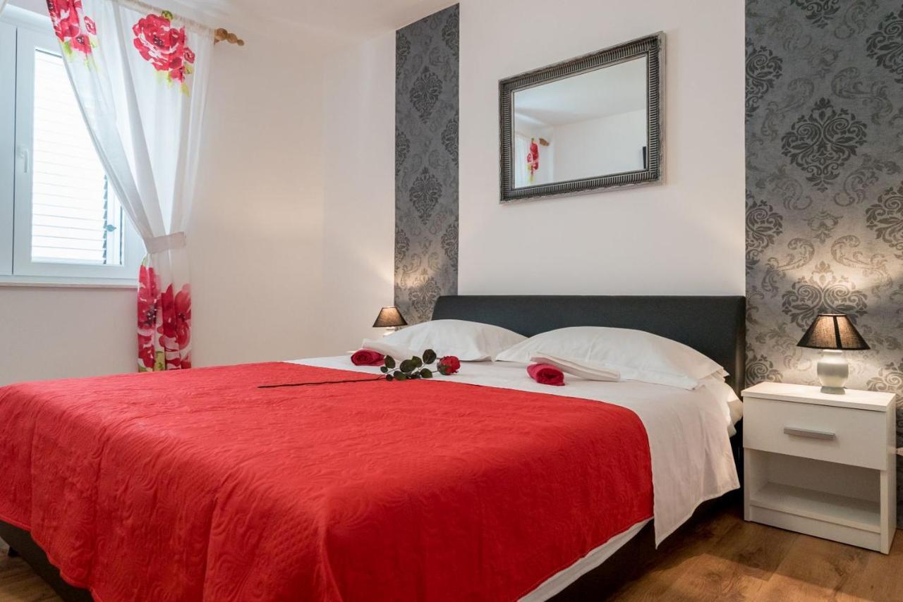 Apartment Anteo Free Parking Split Bagian luar foto