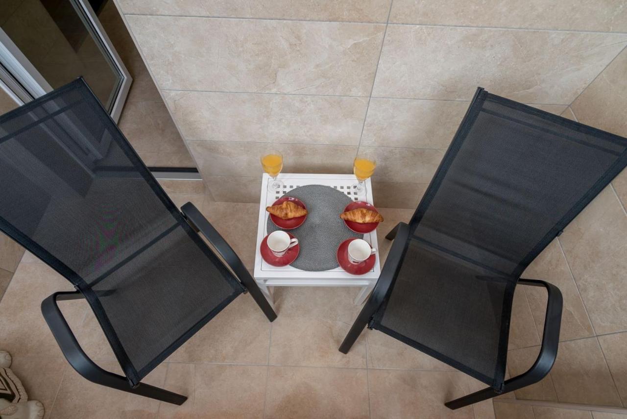 Apartment Anteo Free Parking Split Bagian luar foto